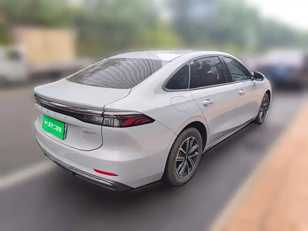 Geely 银河A7 EM — фото 6