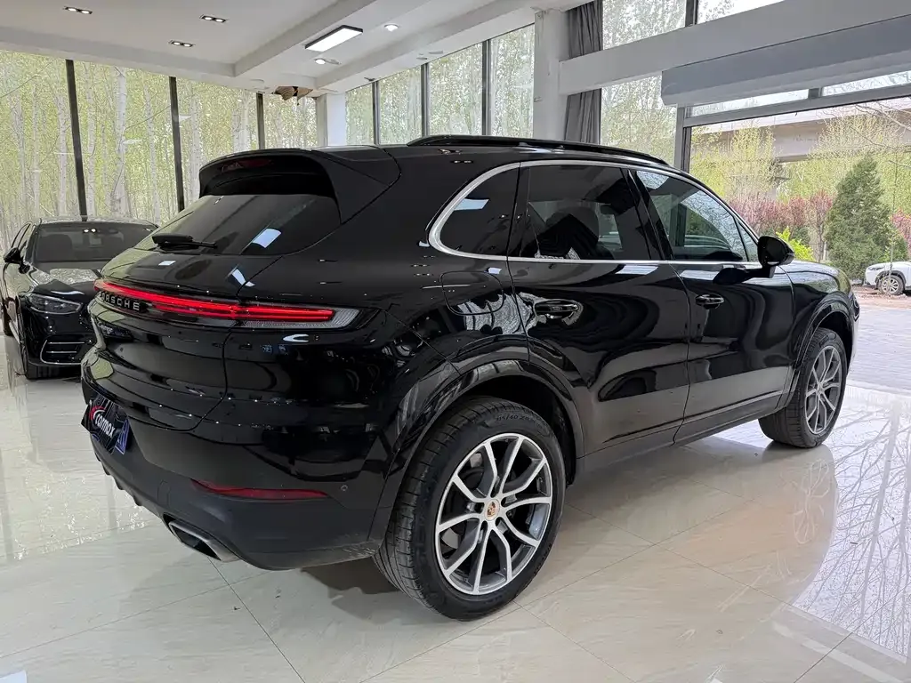 Porsche Cayenne 2025 из CN, фото 6