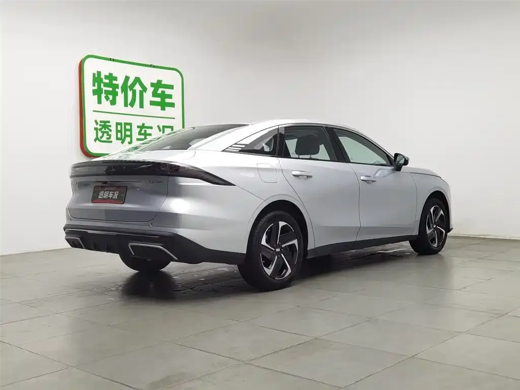 Geely Galaxy L6 2025 из CN, фото 10
