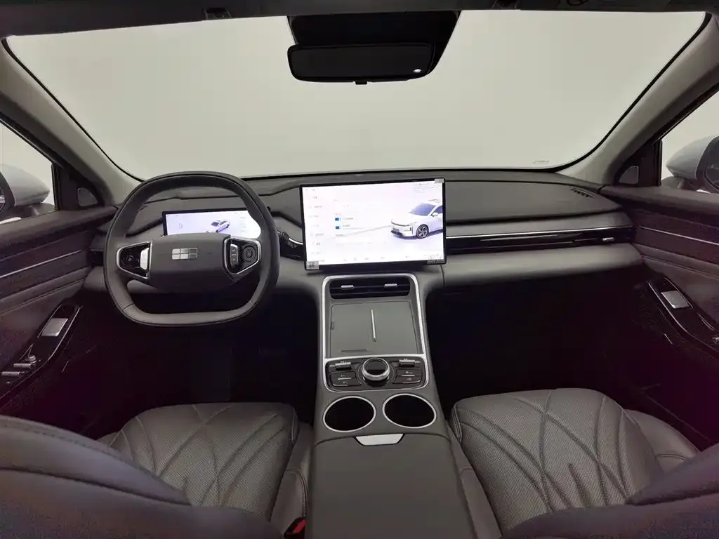 Geely Galaxy L6 2025 из CN, фото 9