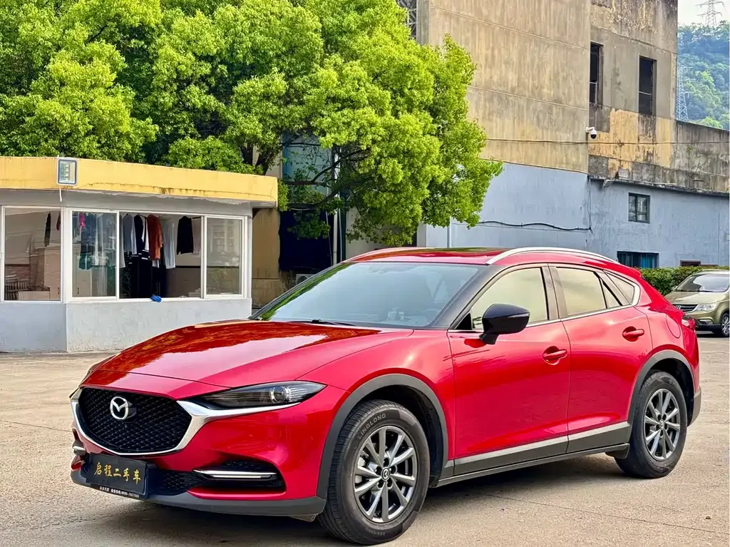 Mazda CX-4 — фото 1