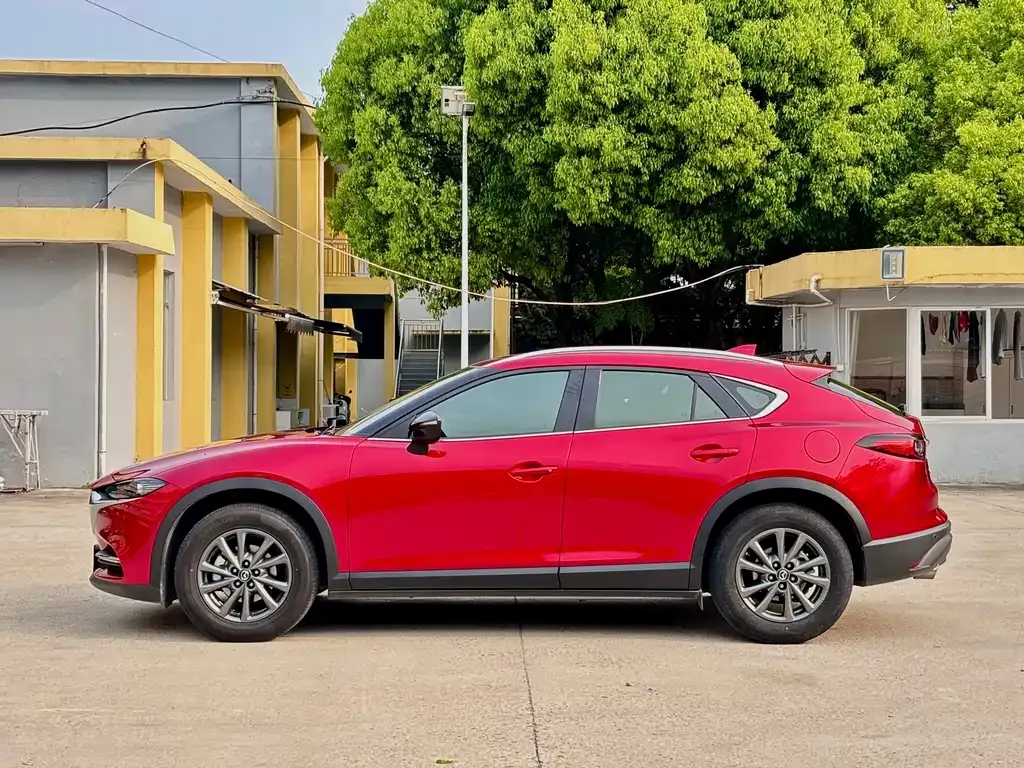Mazda CX-4 — фото 4