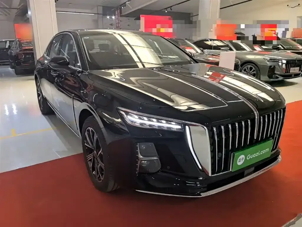 Hongqi H5 PHEV — фото 7