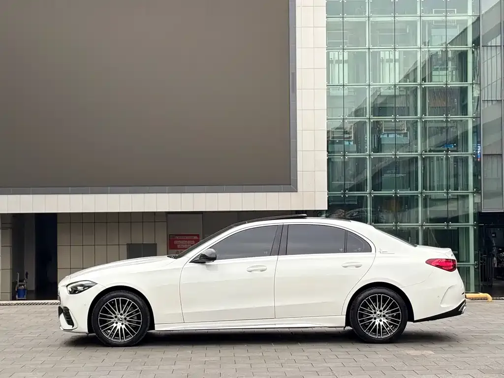 Mercedes-Benz C-Class — фото 2