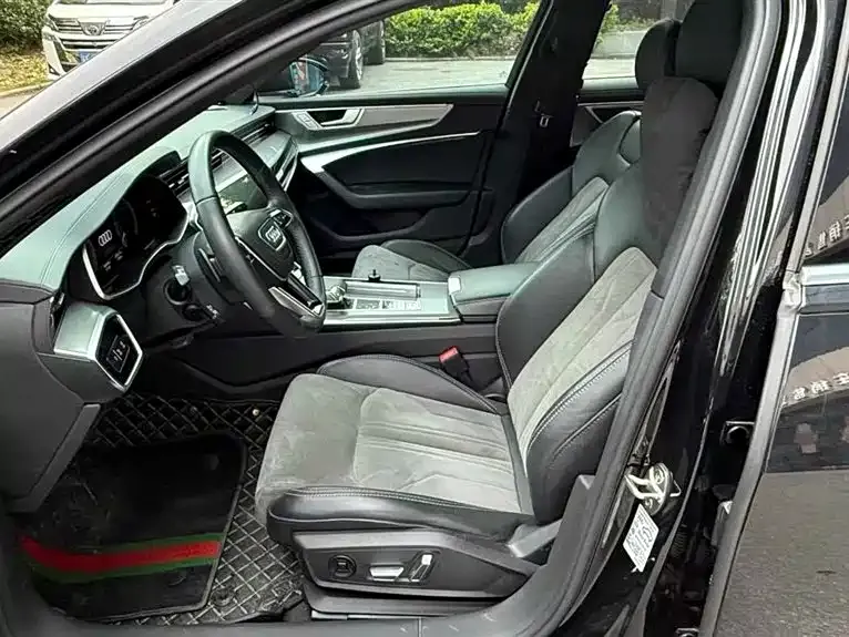Audi A6L New Energy 2023 из CN, фото 7