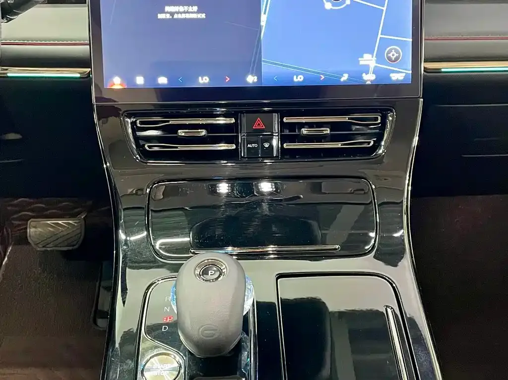 GAC Motor Trumpchi E9 — фото 9