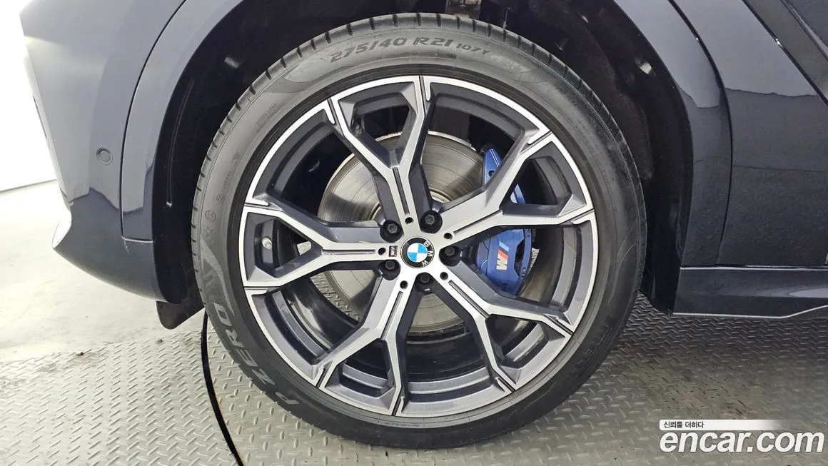 BMW X6 — фото 9