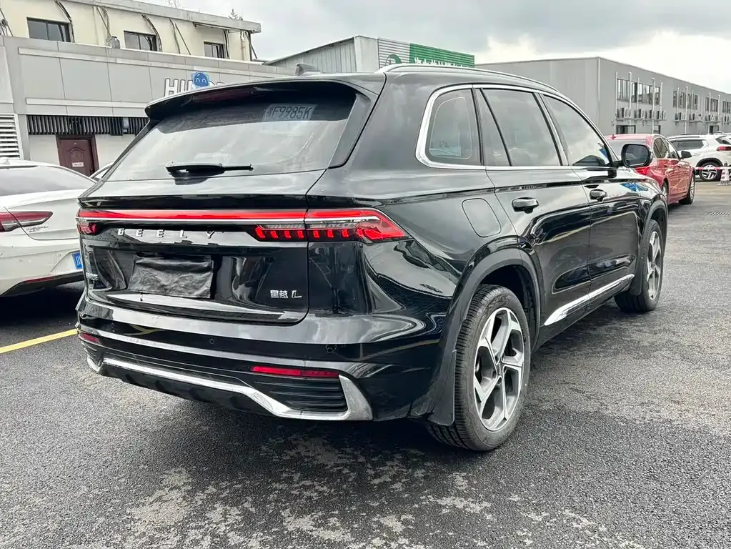 Geely Xingyue L — фото 3
