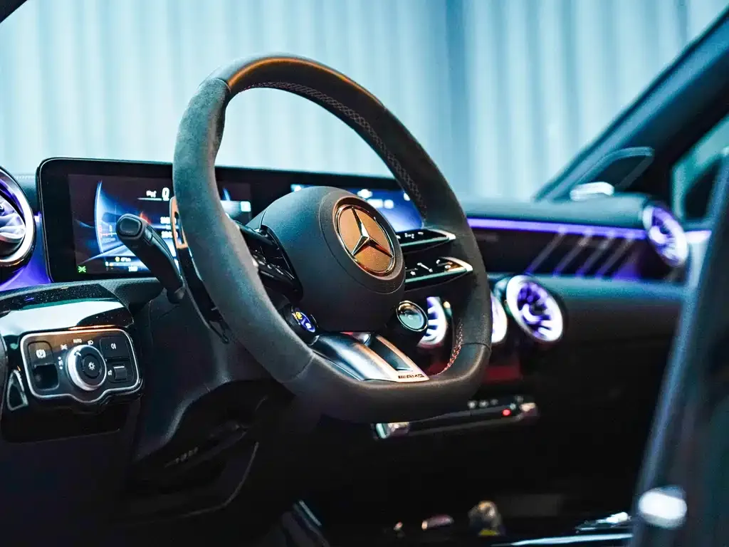 Mercedes-Benz A-Class AMG — фото 5