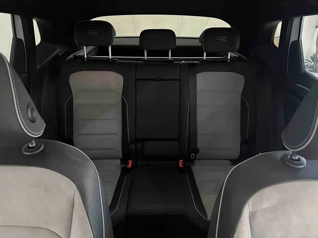 Volkswagen Tayron X 2023 из CN, фото 2