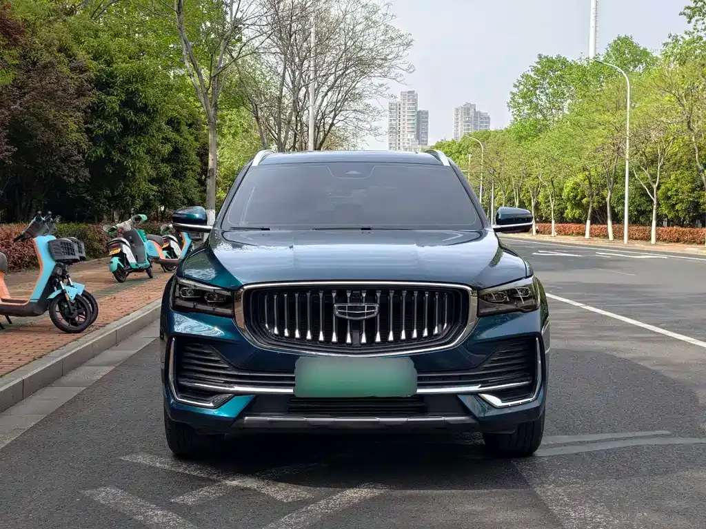 Geely Xingyue L — фото 9