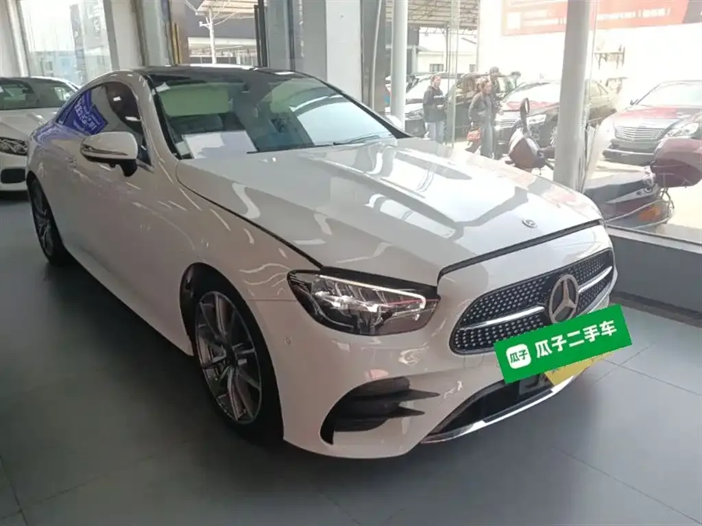 Mercedes-Benz E-Class (Import) — фото 6