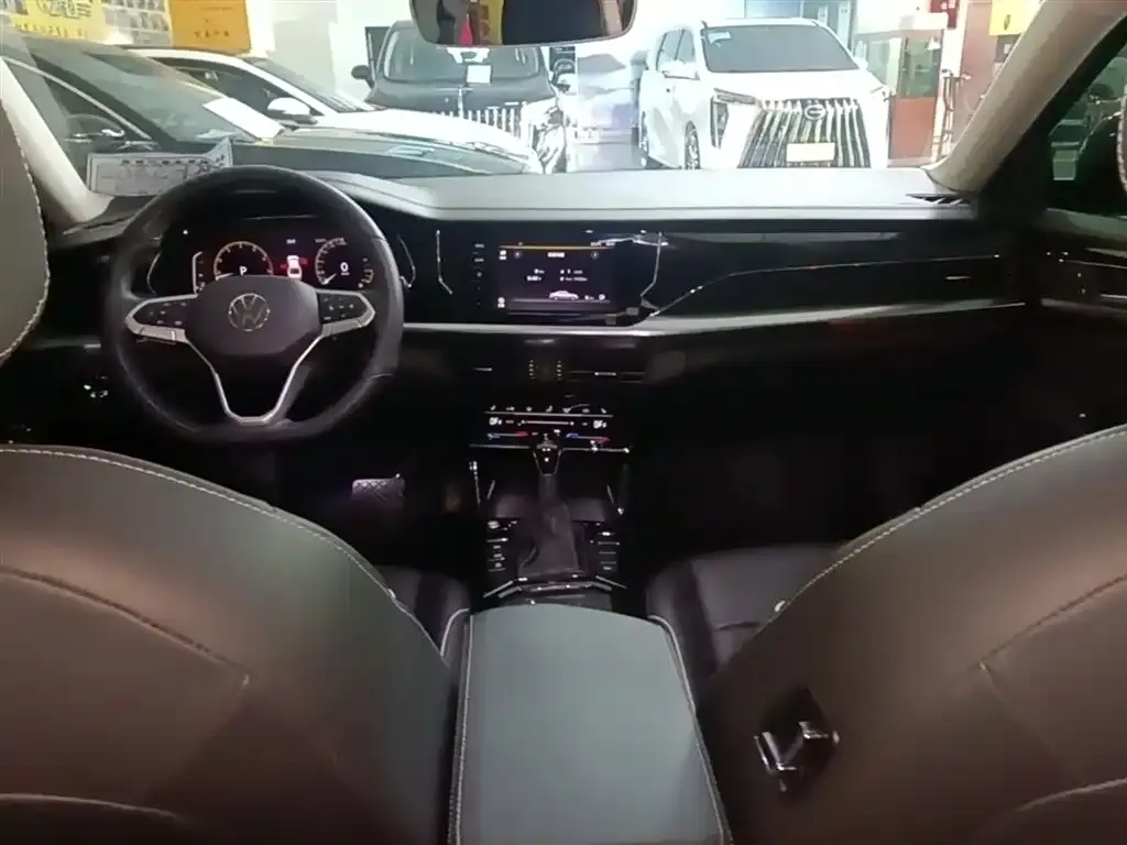 Volkswagen Passat — фото 10