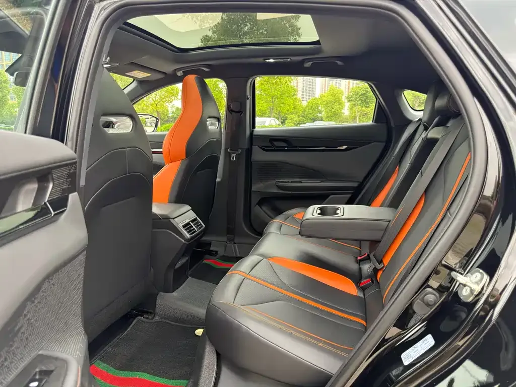Changan UNI-V 2024 из CN, фото 6