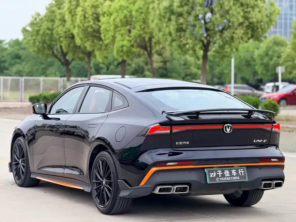 Changan UNI-V 2024 из CN, фото 10