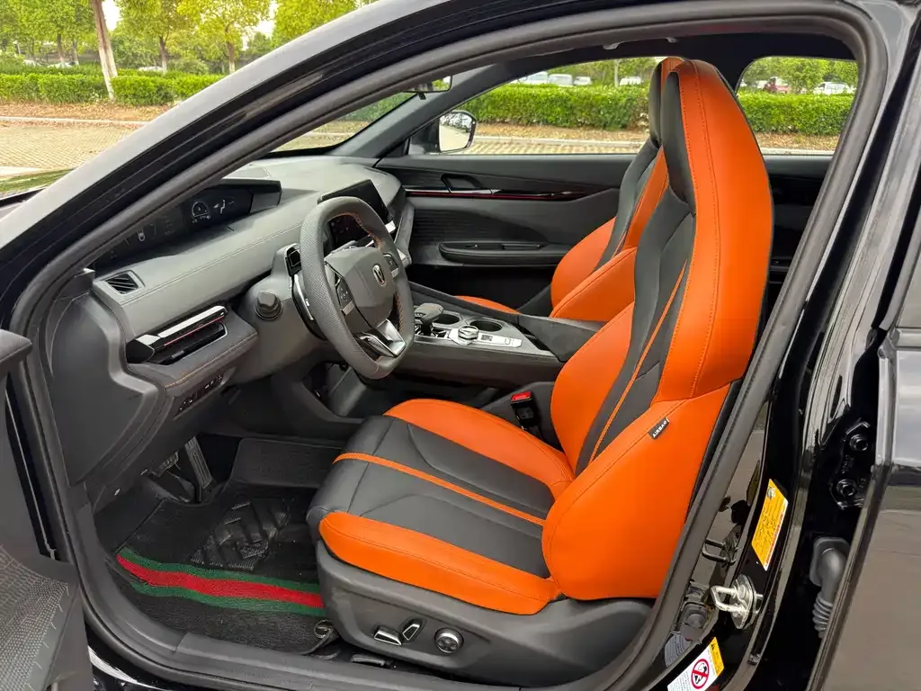 Changan UNI-V 2024 из CN, фото 8