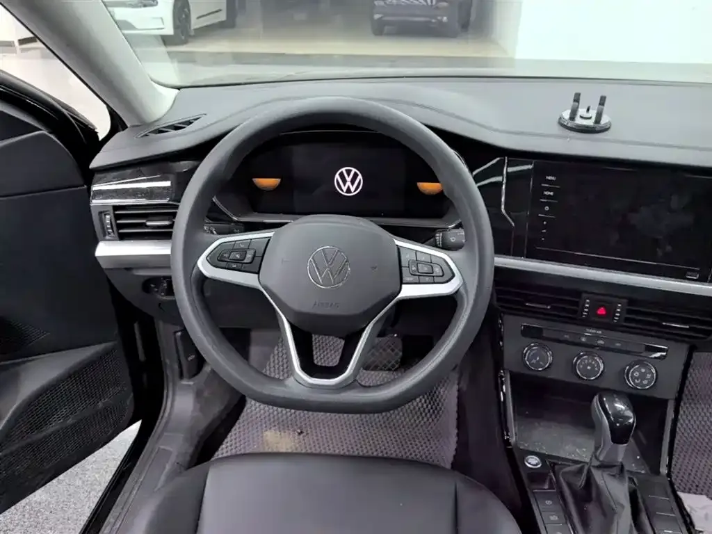 Volkswagen Passat — фото 2