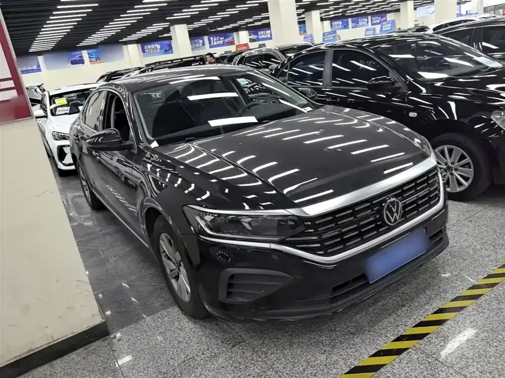 Volkswagen Passat — фото 3