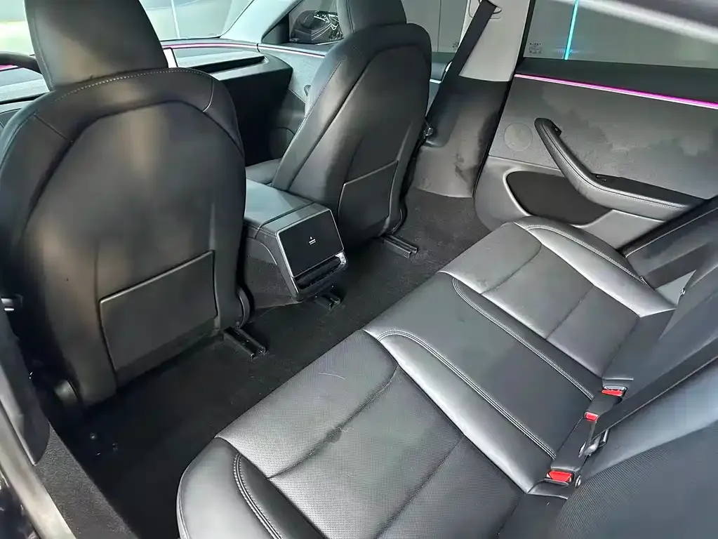 Tesla Model 3 2024 из CN, фото 7