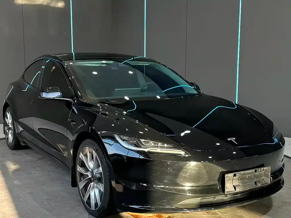 Tesla Model 3 2024 из CN, фото 3