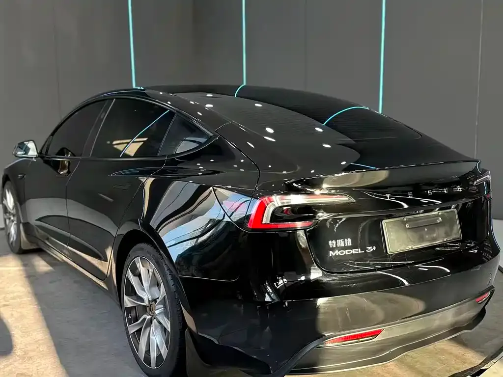 Tesla Model 3 2024 из CN, фото 2