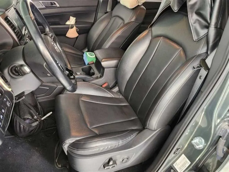 KG Mobility (Ssangyong) Rexton — фото 10