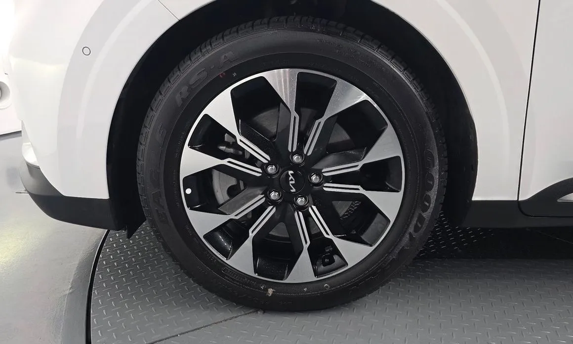 Kia Carnival 2023 из KR, фото 5