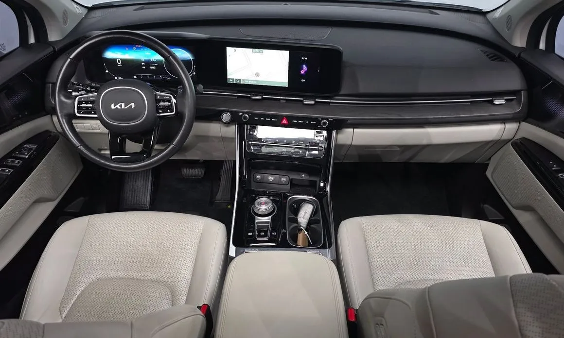 Kia Carnival 2023 из KR, фото 4