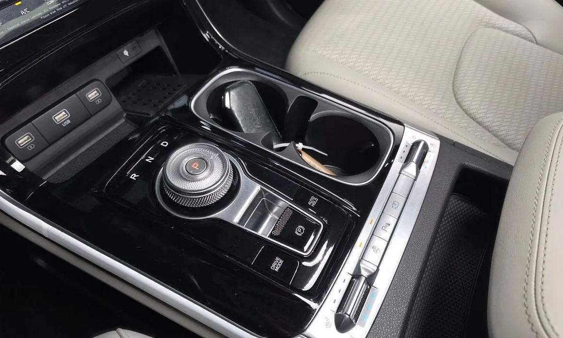 Kia Carnival 2023 из KR, фото 9
