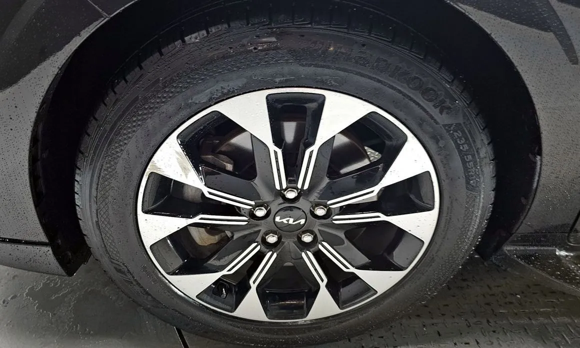 Kia Carnival 2023 из KR, фото 8