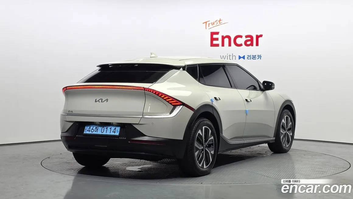 Kia EV6 — фото 6