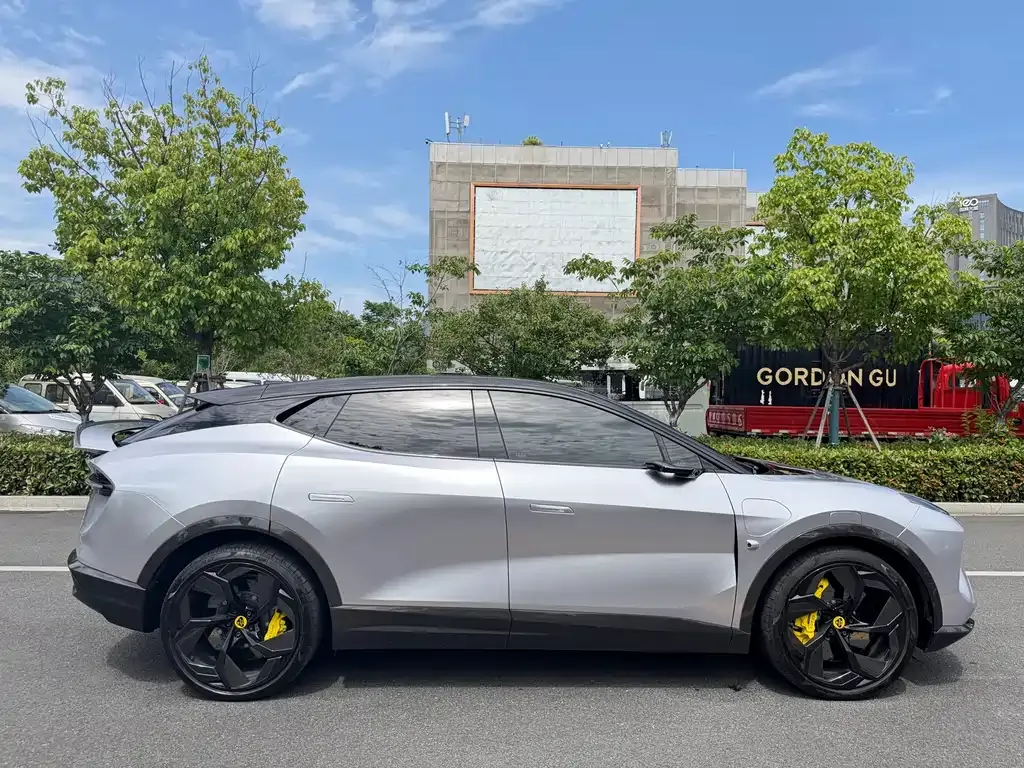 Lotus Eletre 2023 из CN, фото 10
