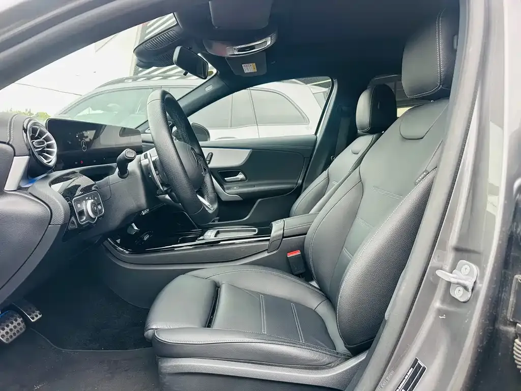 Mercedes-Benz A-Class AMG 2025 из CN, фото 6