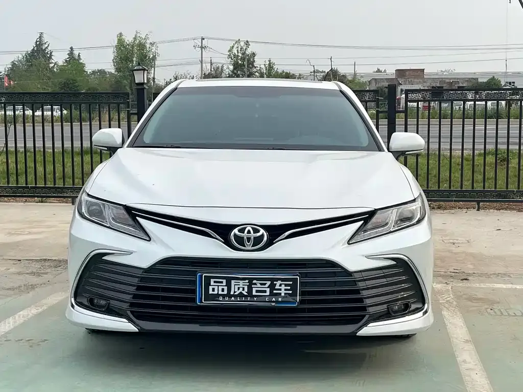 Toyota Camry 2023 из CN, фото 7