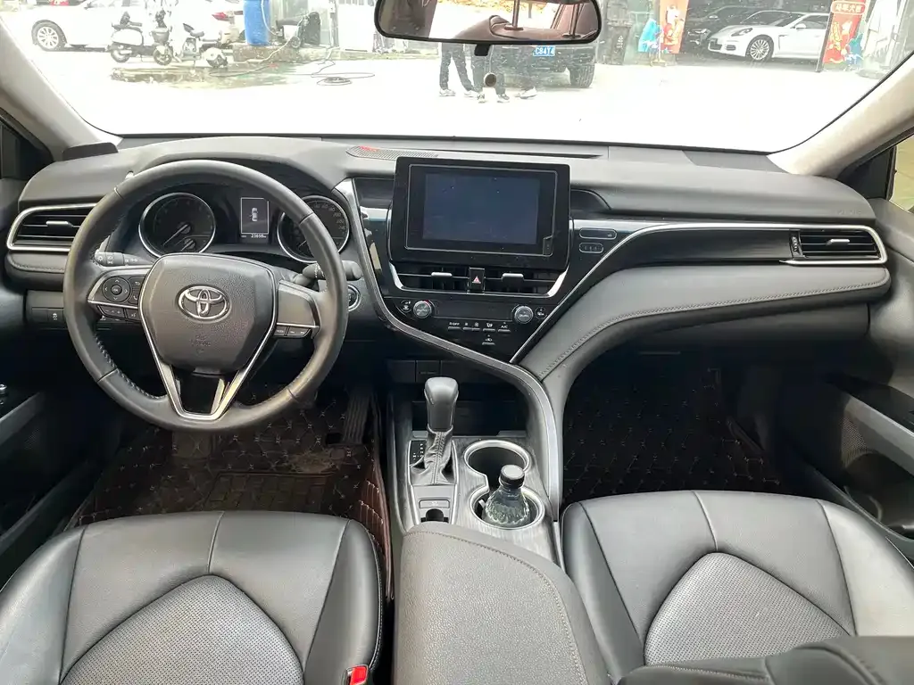 Toyota Camry 2023 из CN, фото 4