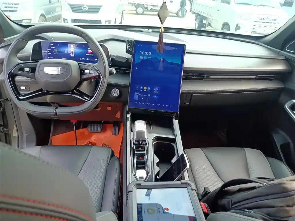 Geely Boyue 2024 из CN, фото 7