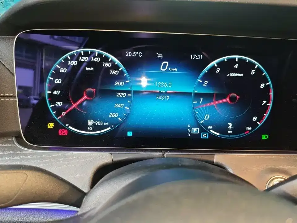 Mercedes-Benz E-Class 2022 из CN, фото 3
