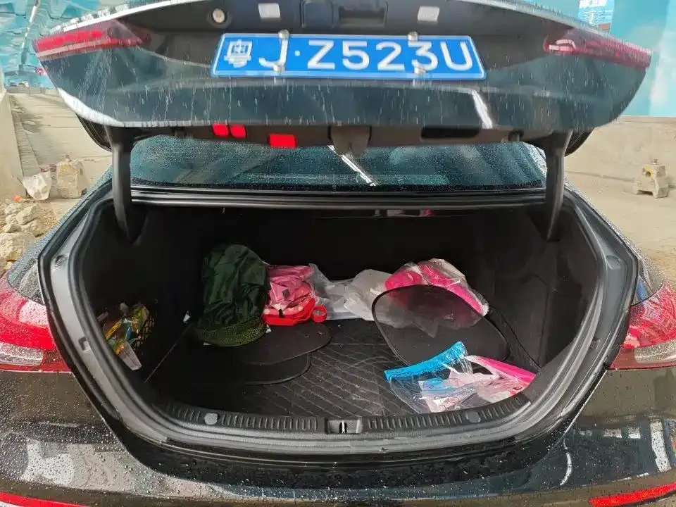 Mercedes-Benz E-Class 2022 из CN, фото 4