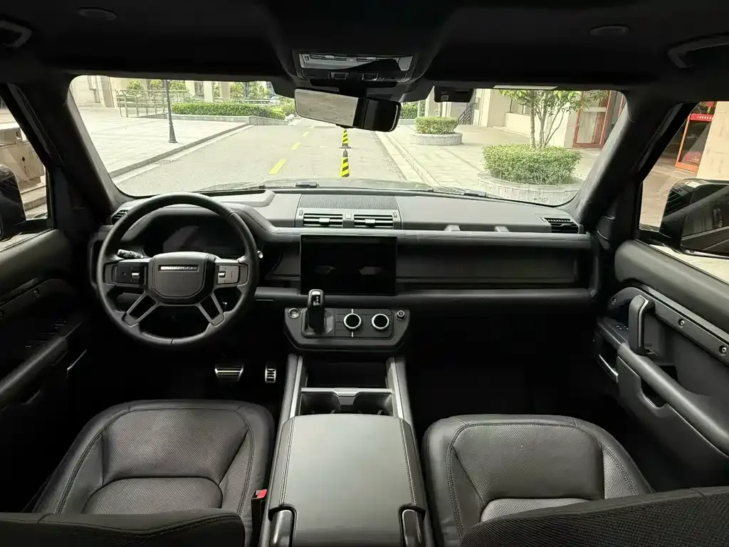 Land Rover Defender 2025 из CN, фото 5