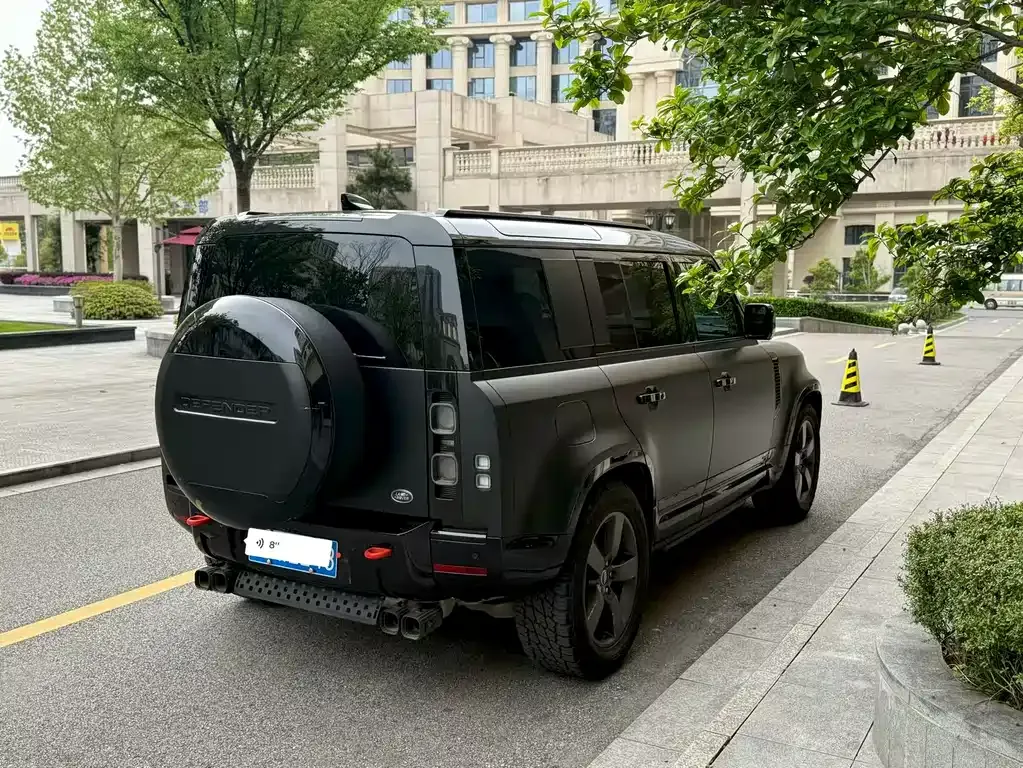 Land Rover Defender 2025 из CN, фото 7