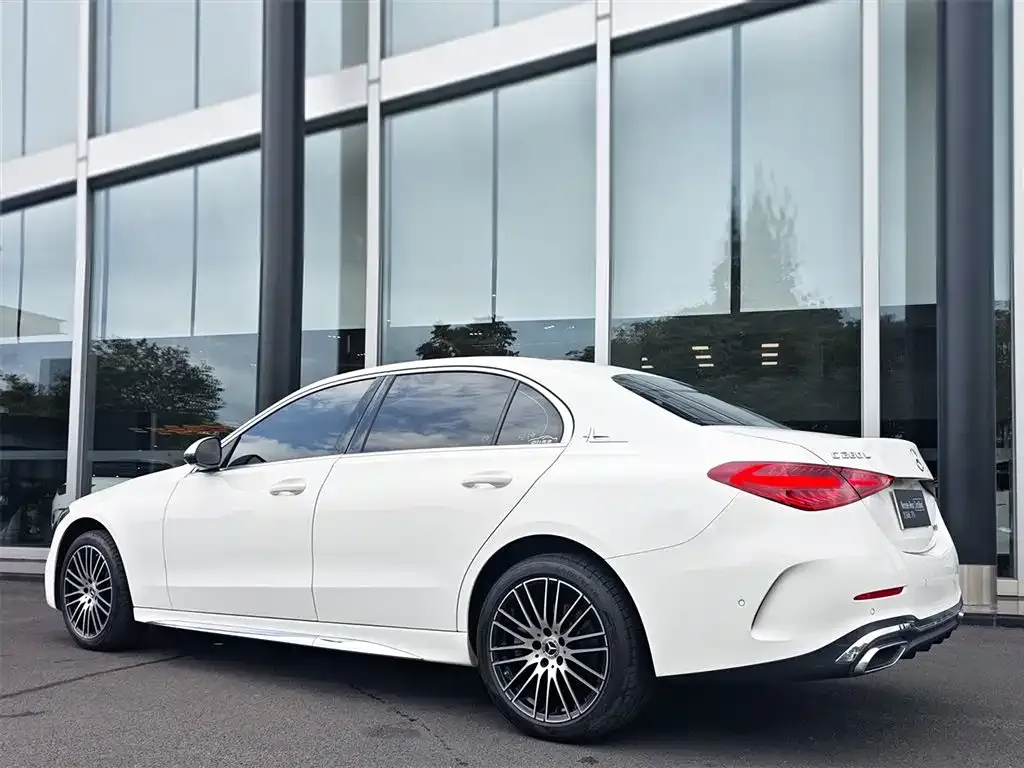 Mercedes-Benz C-Class — фото 6
