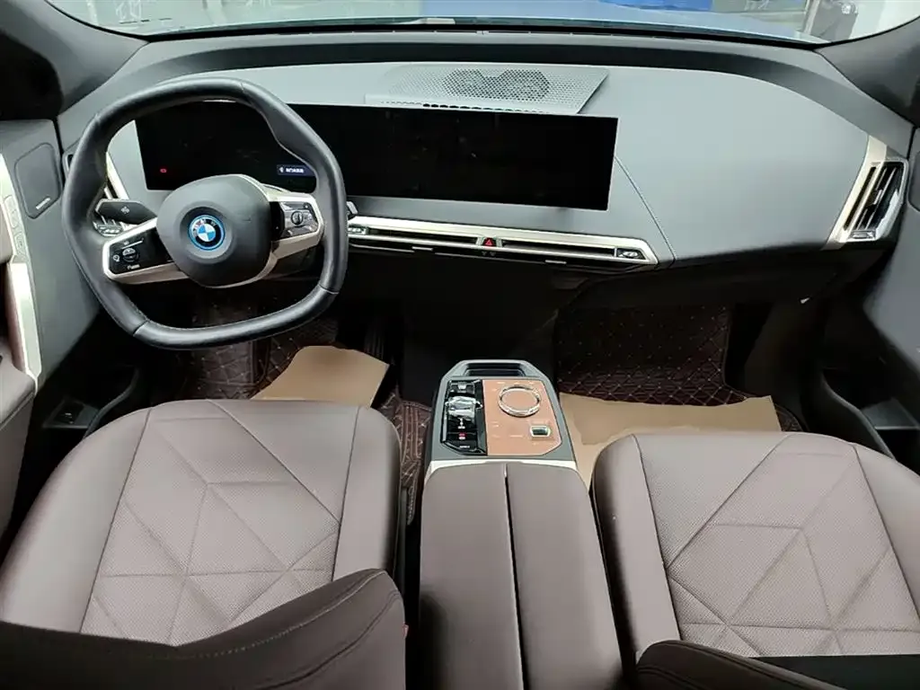 BMW iX 2023 из CN, фото 7