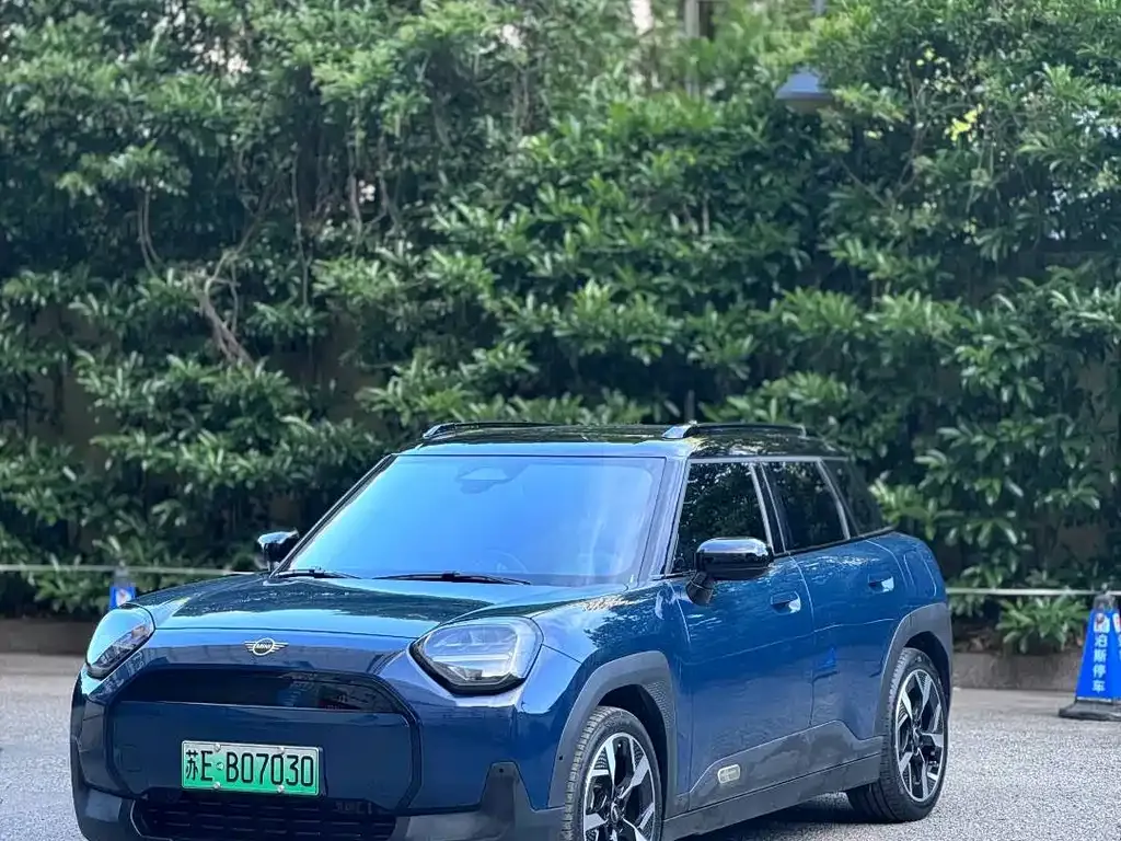 MINI Aceman EV