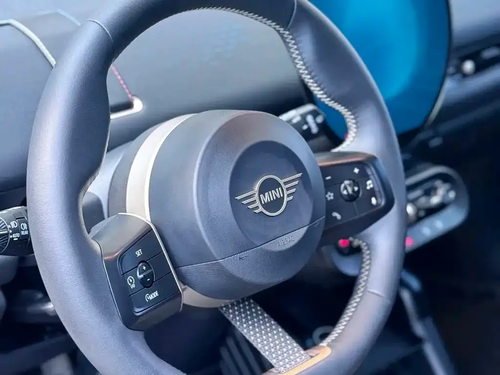 MINI Aceman EV 2024 из CN, фото 7