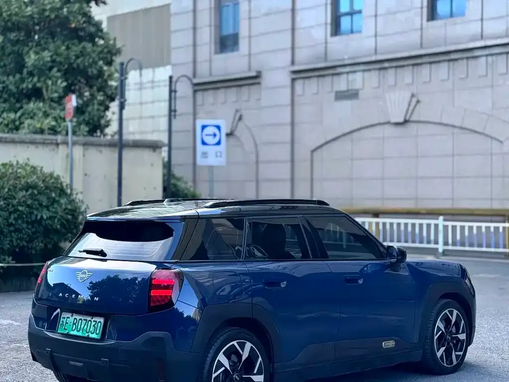 MINI Aceman EV 2024 из CN, фото 6