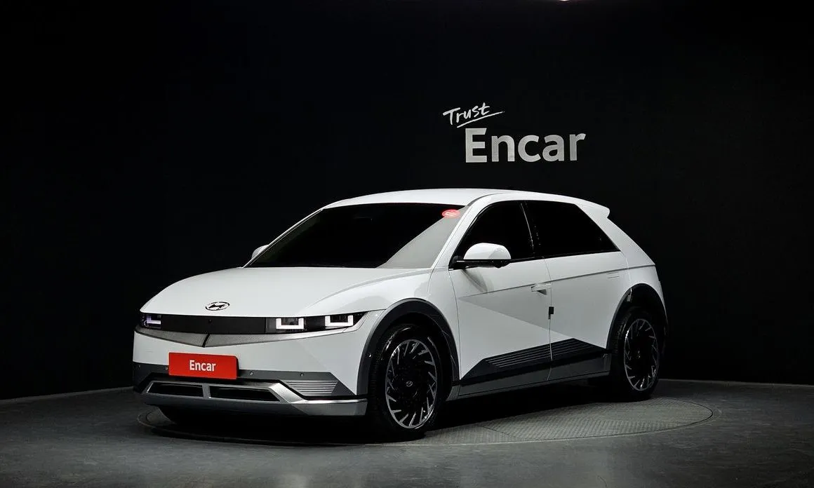 Hyundai Ioniq5 — фото 1