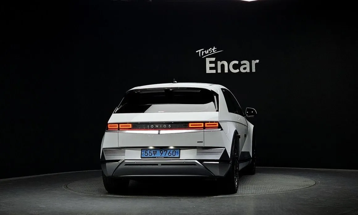 Hyundai Ioniq5 — фото 2