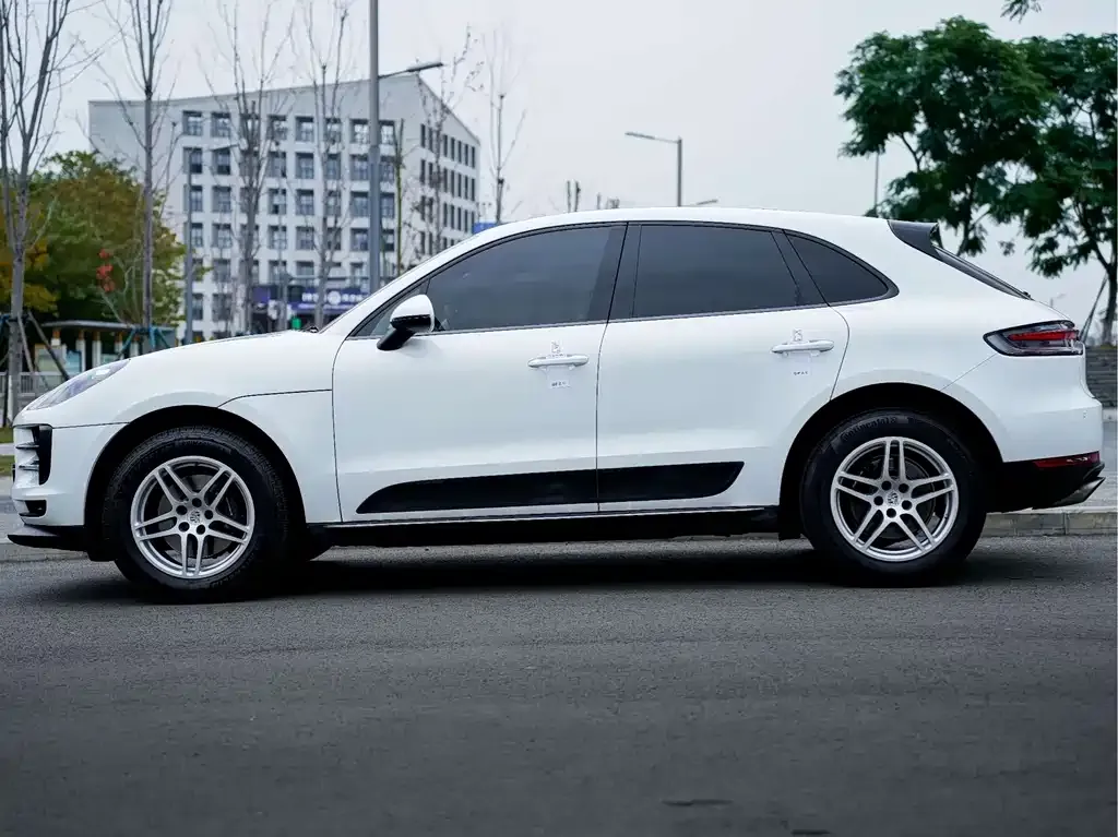 Porsche Macan 2021 из CN, фото 4