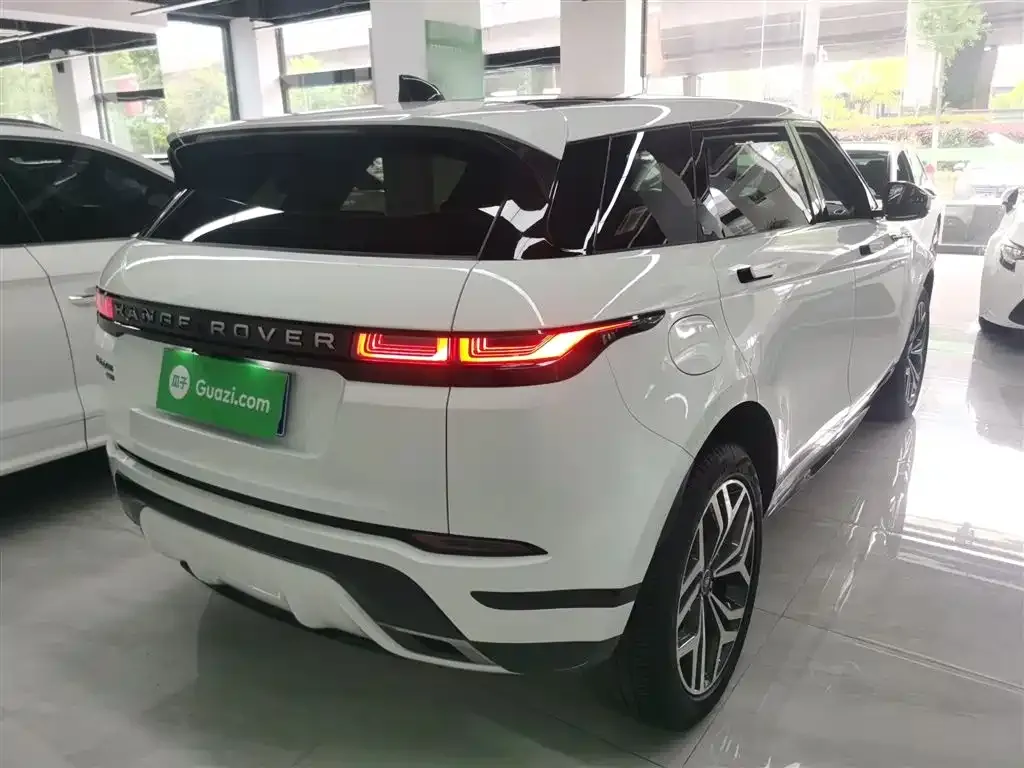 Land Rover Evoque — фото 7