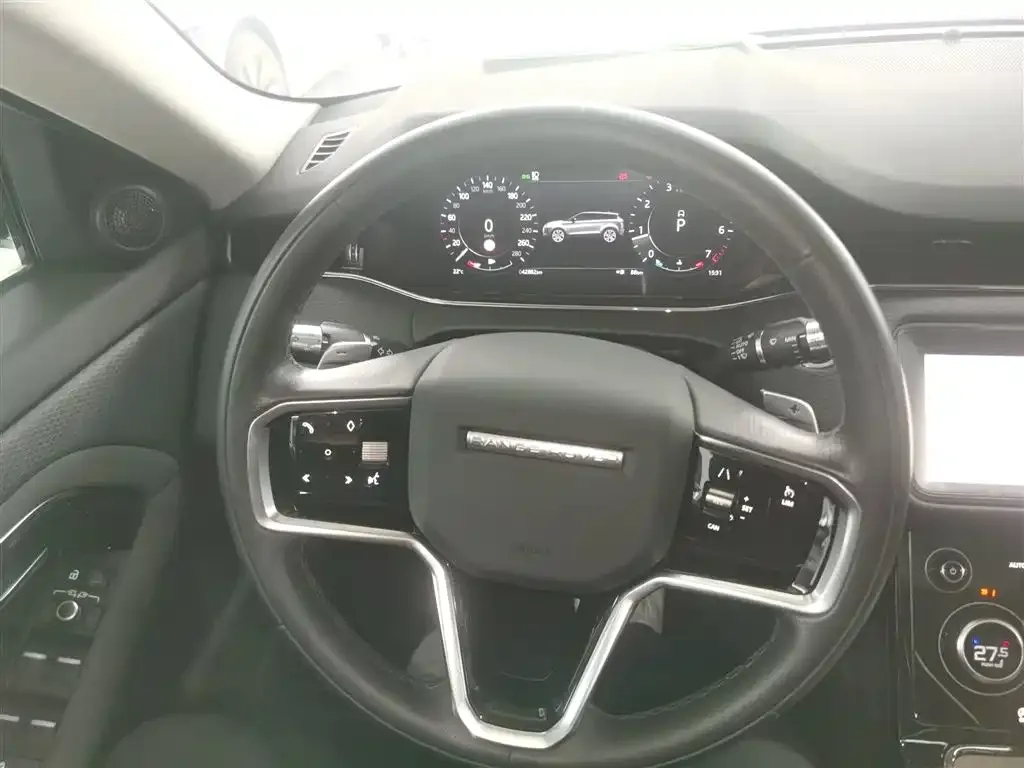 Land Rover Evoque — фото 6